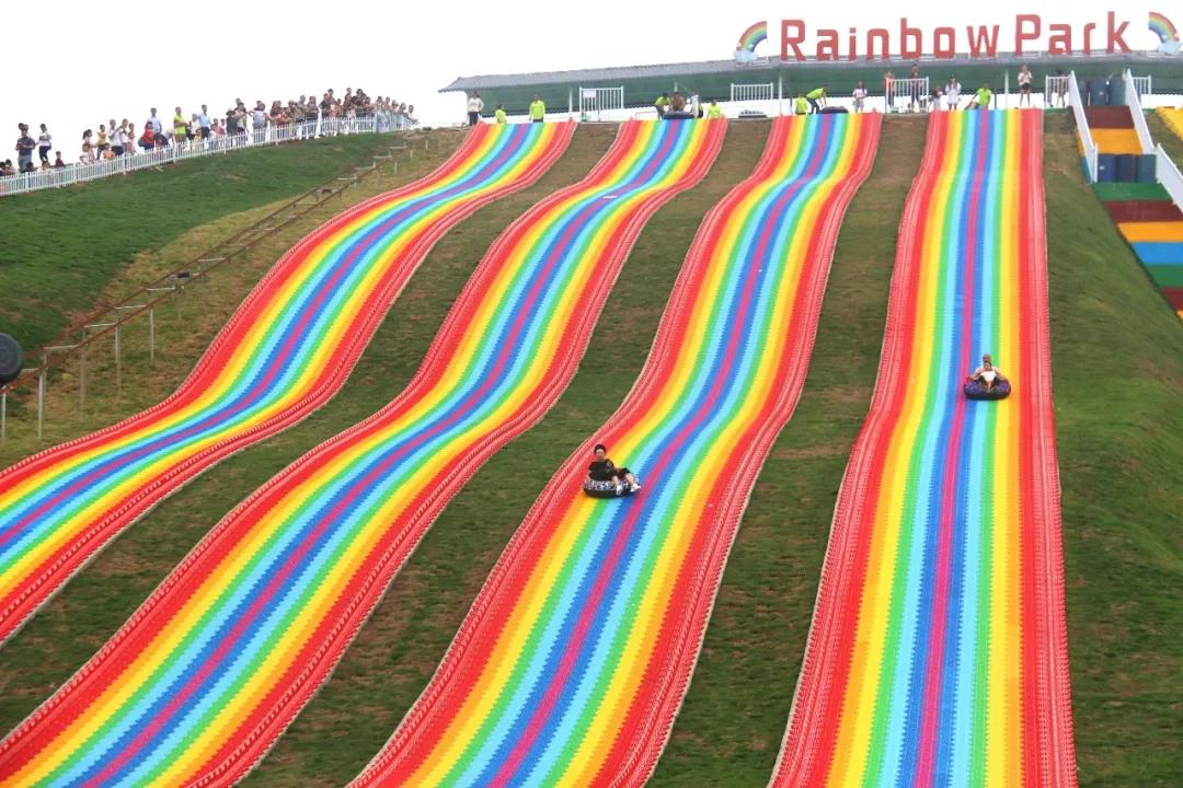 轟動全城！小埠綠心童鄉(xiāng)彩虹樂園單日游客3萬+，關(guān)注人數(shù)超37萬！